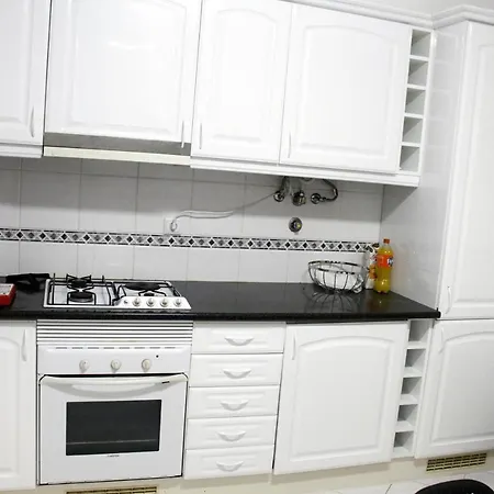 Béthel Guests: Bel&vaste T2 Près De Tavira Appartement