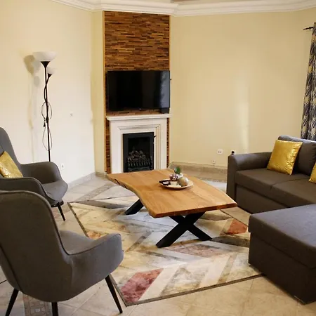 Bethel Guests: Bel & Vaste T2 Pres De Tavira Conceição